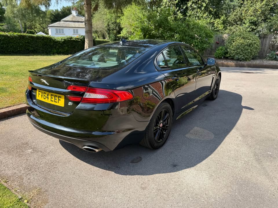 2014 Jaguar XF 2.2 R Sport Auto