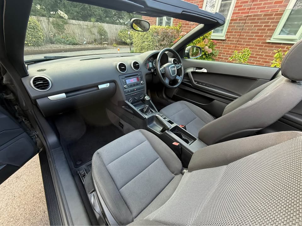 2011 Audi A3 Cabriolet SE Technik