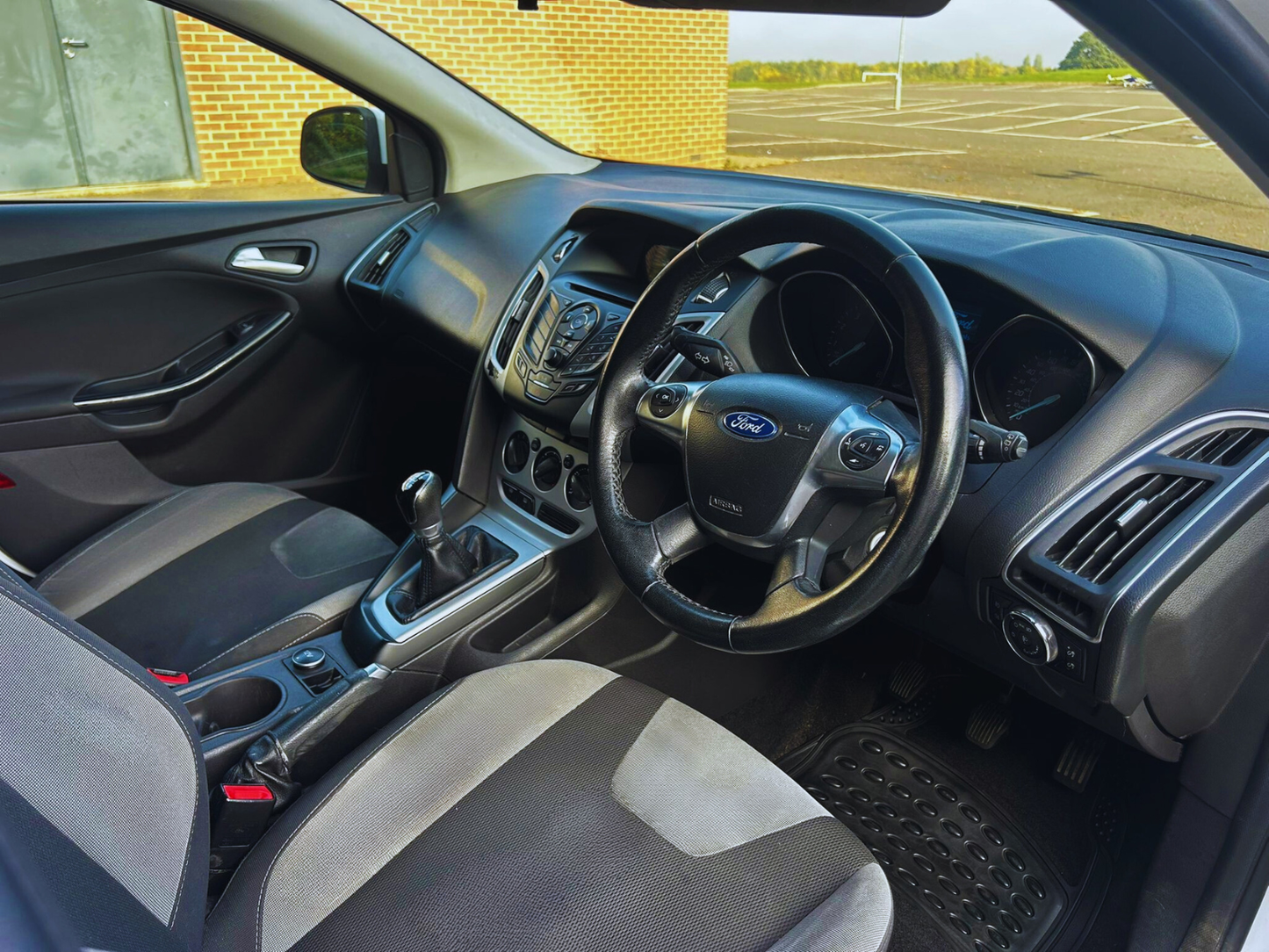 2013 Ford Focus Zetec Petrol 1.6