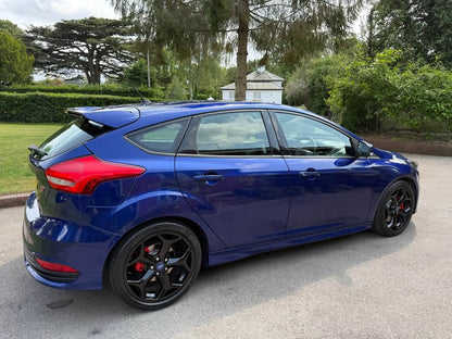 2016 Ford Focus ST-2