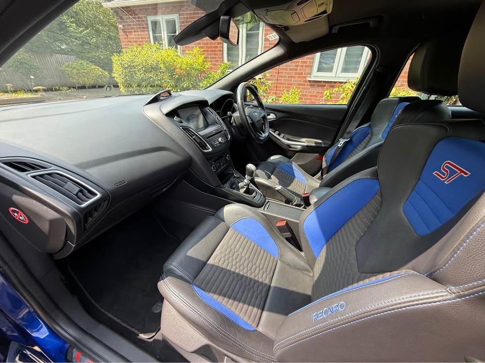 2016 Ford Focus ST-2