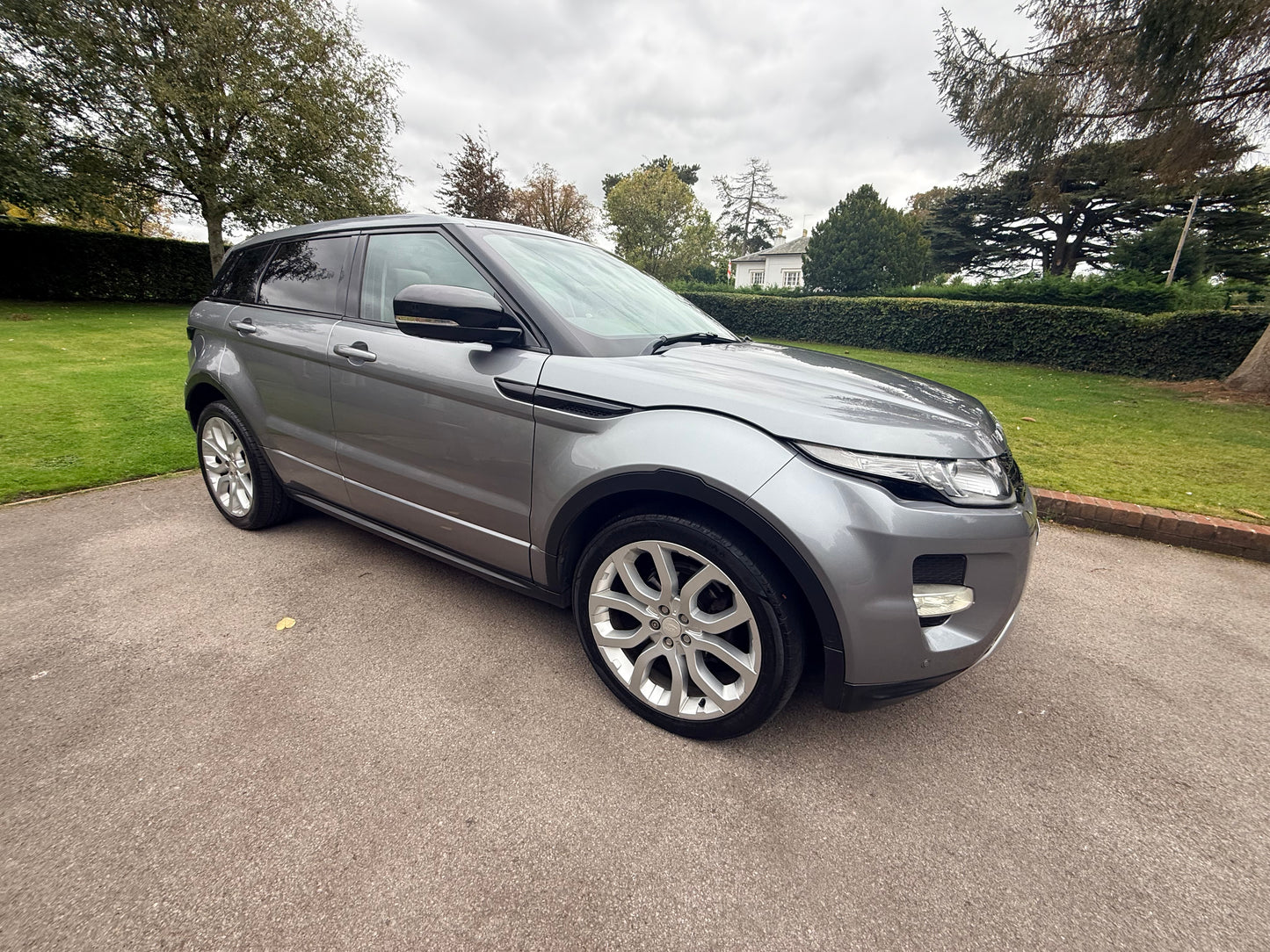 RANGE ROVER EVOQUE