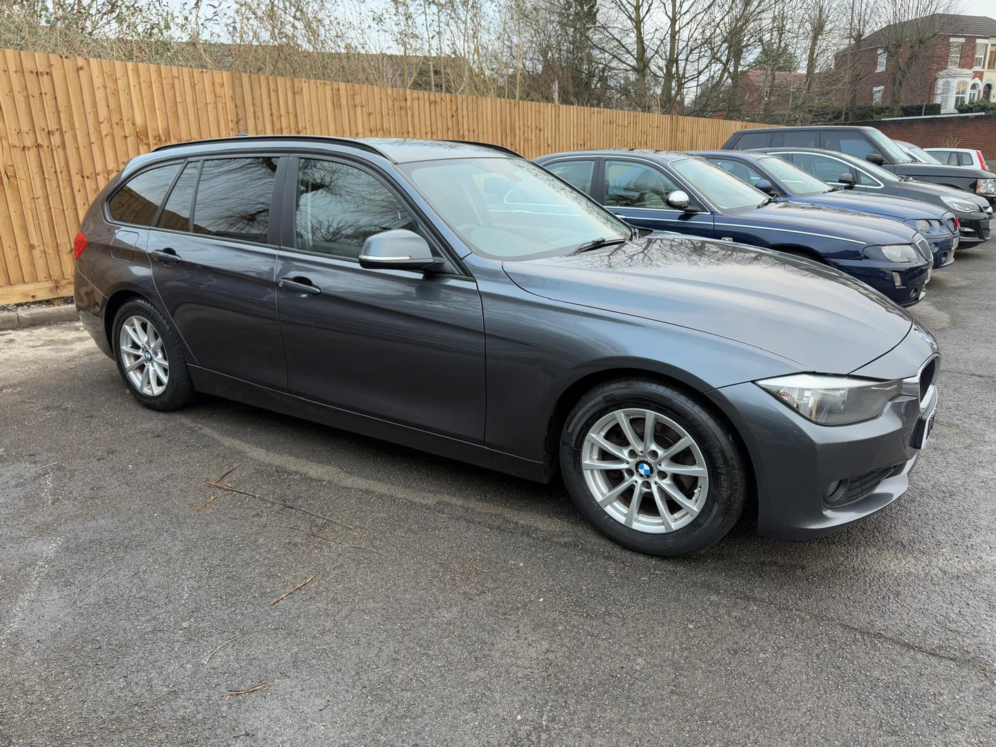 2014 BMW 320d estate business (efficient dynamics) - 157,000 Miles