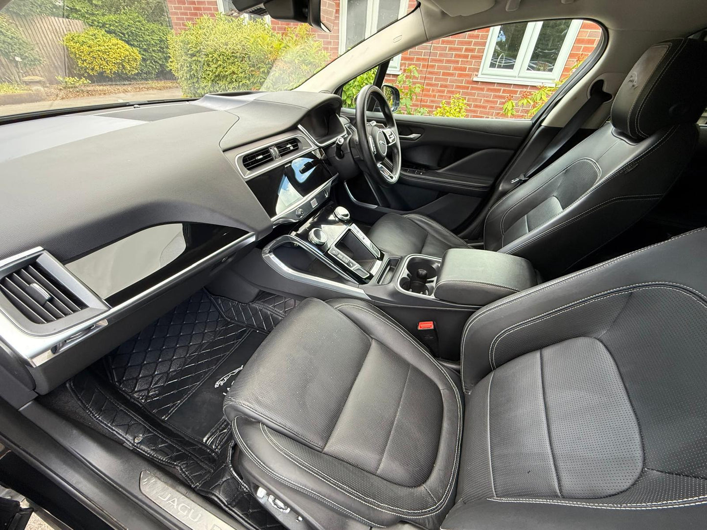 2021 Jaguar I-Pace HSE (Electric)