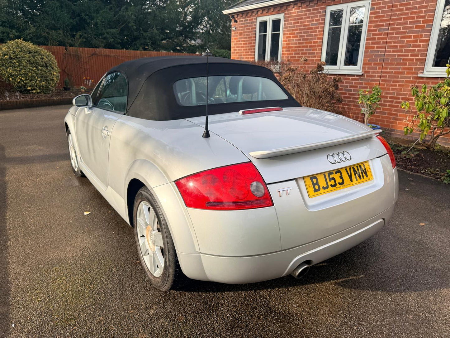 2003 Audi TT Roadster 1.8