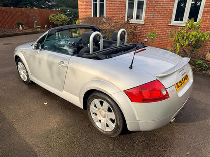 2003 Audi TT Roadster 1.8