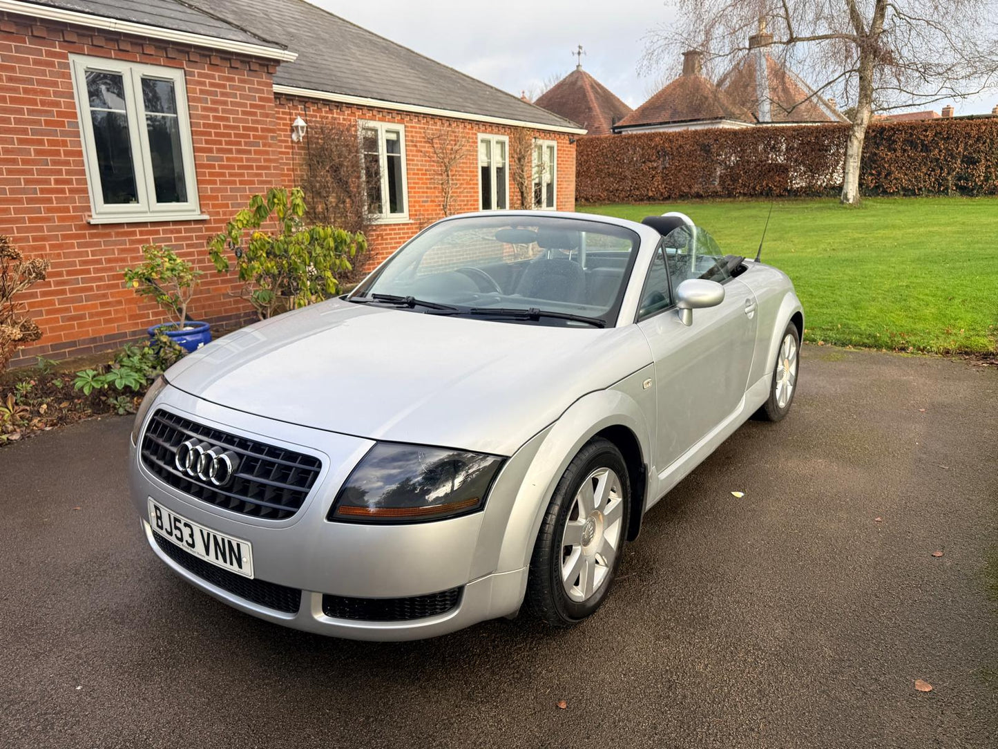 2003 Audi TT Roadster 1.8